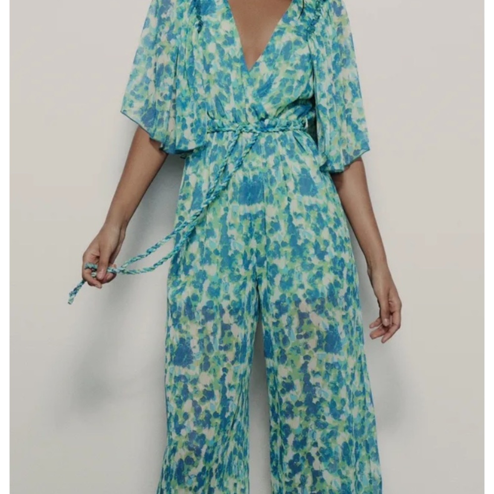 XS ZARA JUMPSUIT BRAND NEW WITH TAGS